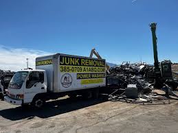 Best Yard Waste Removal  in Bell Gardens, CA